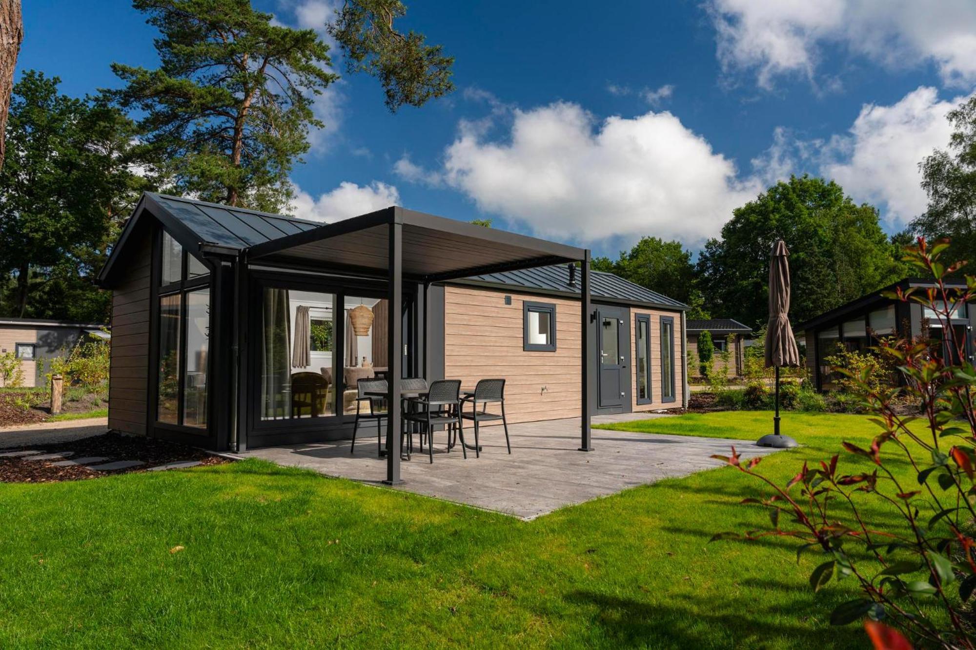 Veluwepark De Bosgraaf | Comfort Met Hottub Lieren Buitenkant foto